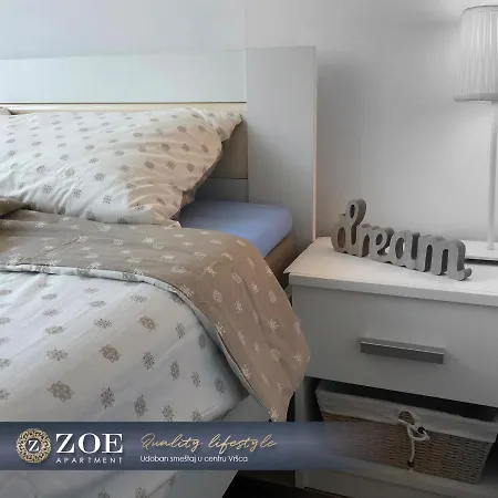 Zoe شقة فرساك